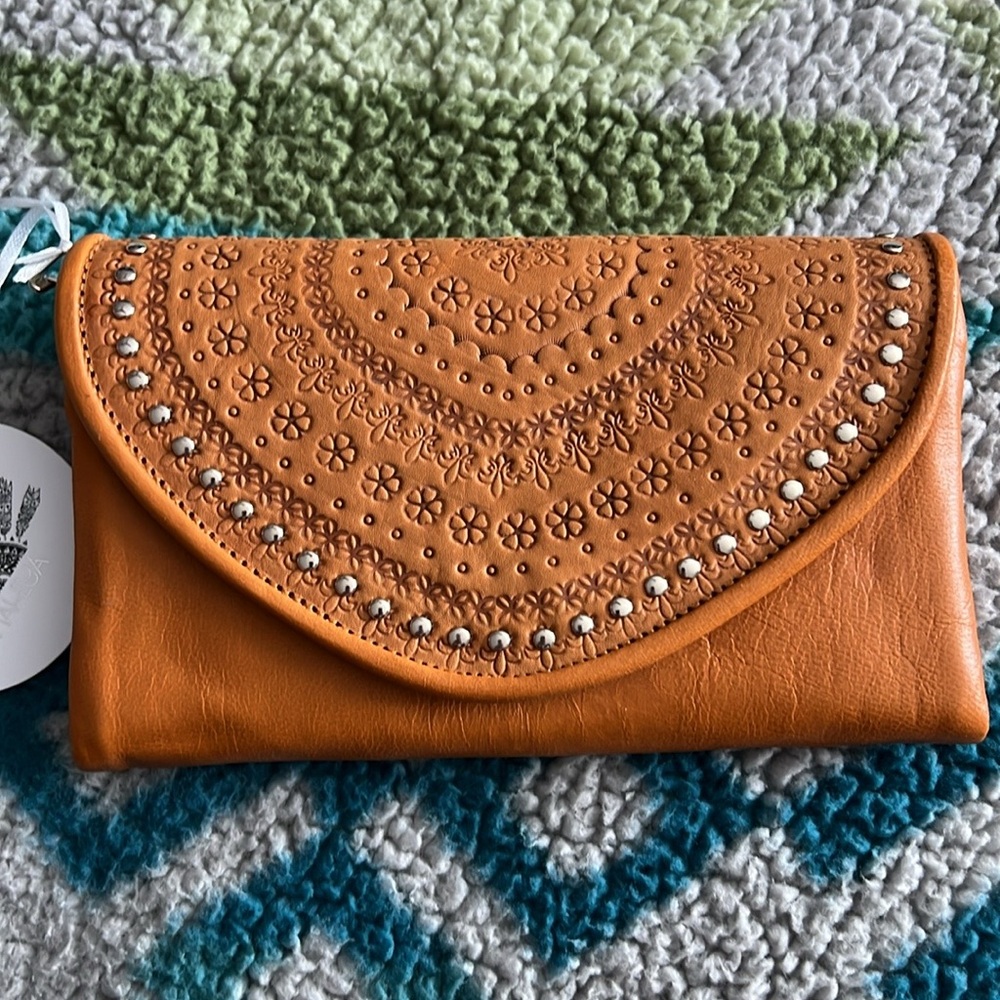 MAHIYA Woodstock Wallet, Leather, NWT